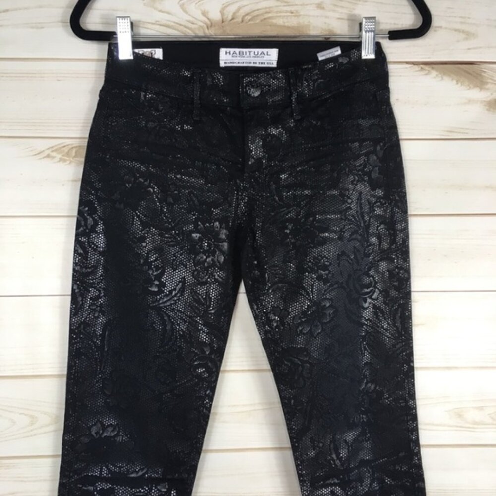 Habitual Floral Print Textured Skinny
